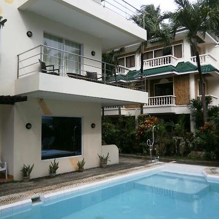 Beachcomber Resort Balabag  Bagian luar foto