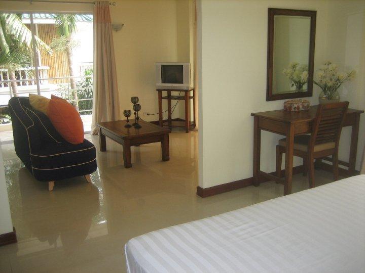 Beachcomber Resort Balabag  Bagian luar foto