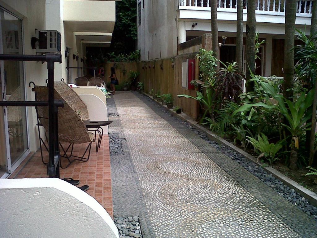 Beachcomber Resort Balabag  Bagian luar foto