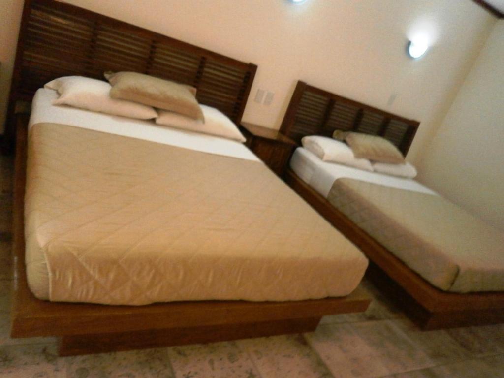 Beachcomber Resort Balabag  Bagian luar foto