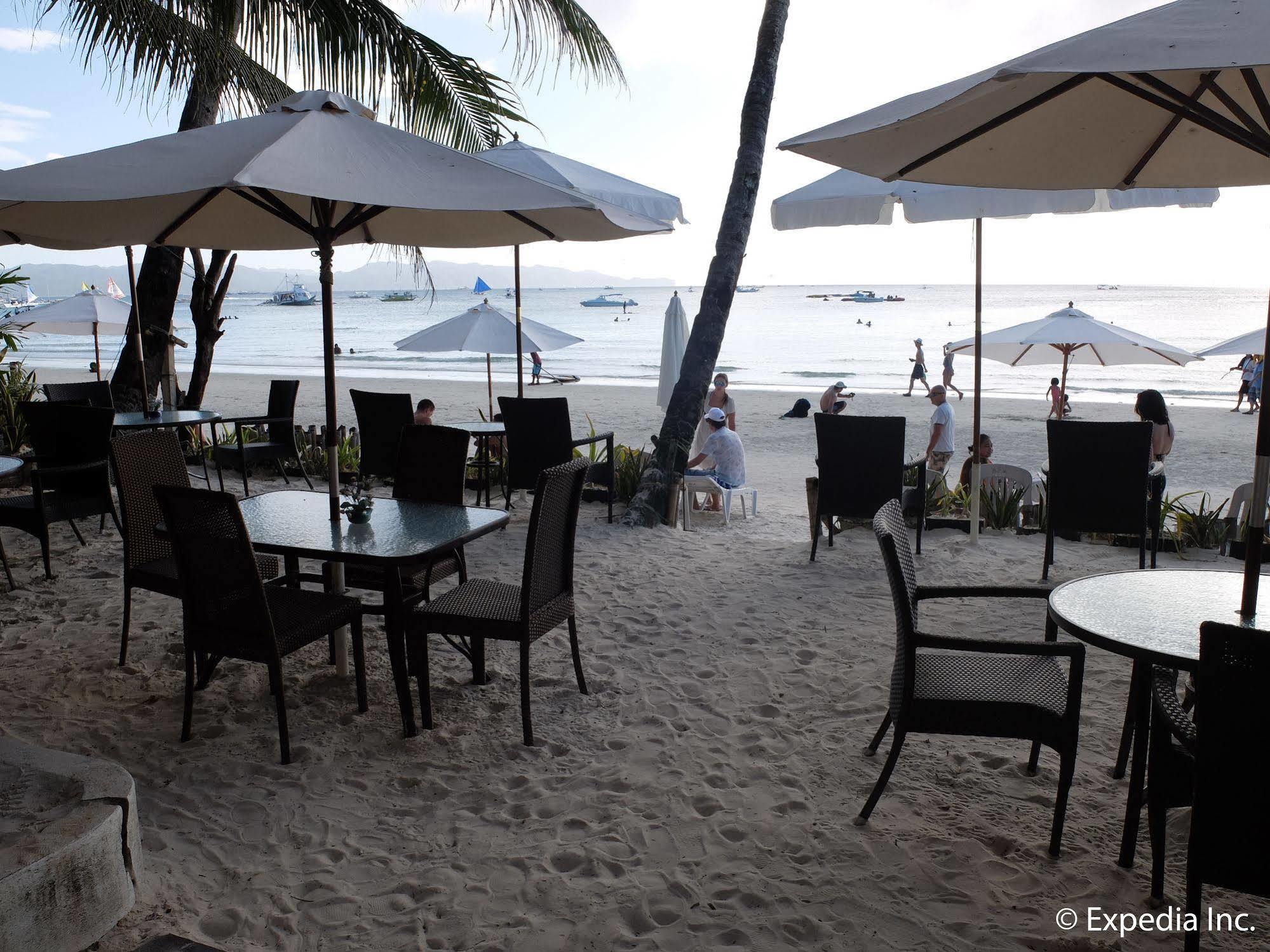 Beachcomber Resort Balabag  Bagian luar foto